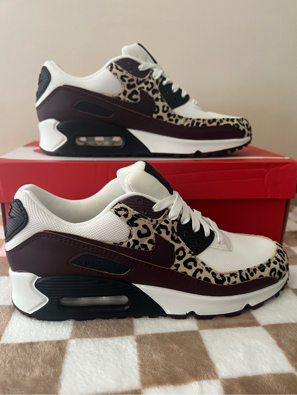 Nike Air Max 90 SE Sneakers Burgundy/Leopard IF1619 102 Women’s Sz 7.5 BNIB